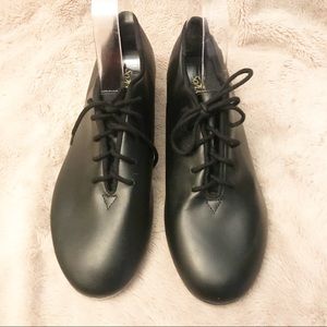 SO DANCA Black Lace Tap Shoes, Size 9.5
